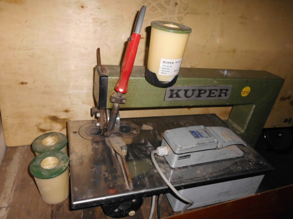 Kuper Furnierklebemaschine #7210